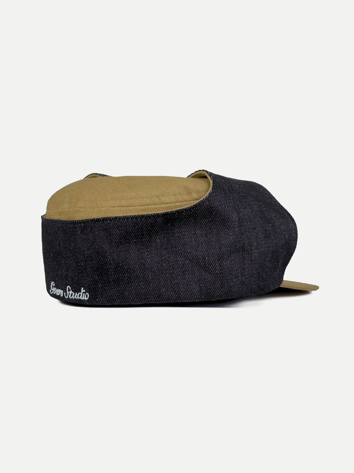 Bennett Denim Hat in Beige & Black