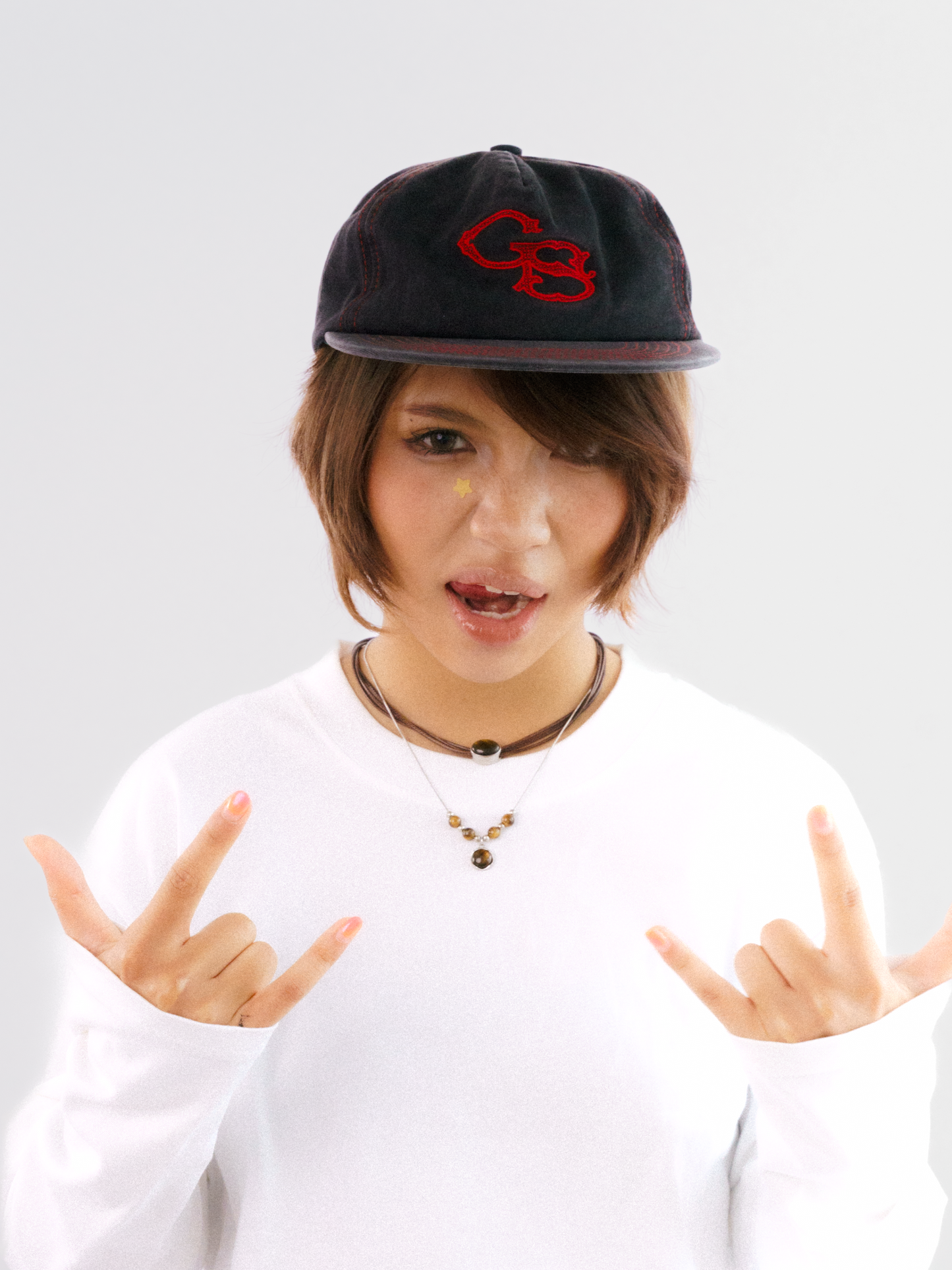 Signature Cap in Washed Black