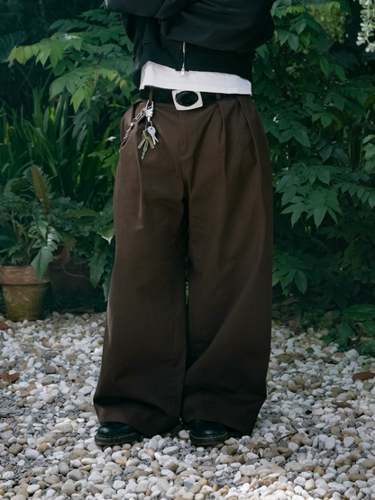 Double Pleated Trousers in Coffee Brown