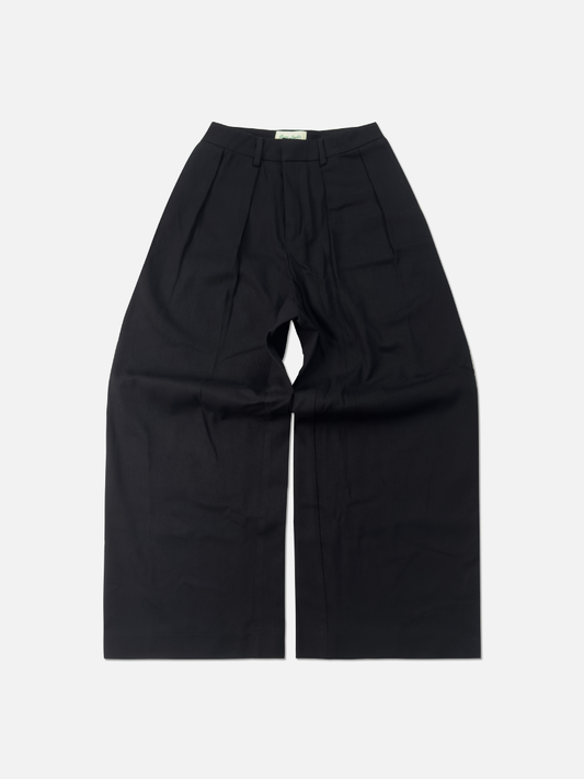 Denim Double Pleated Trousers in Black