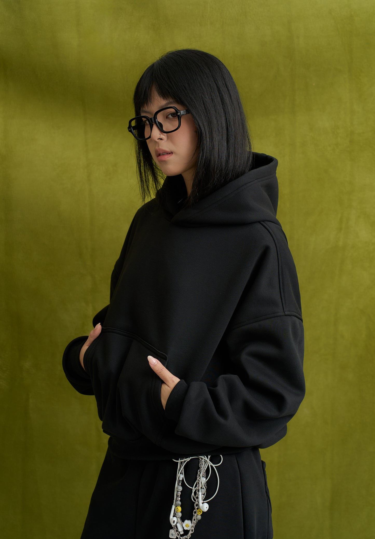 Capsule Boxy Hoodie in Black
